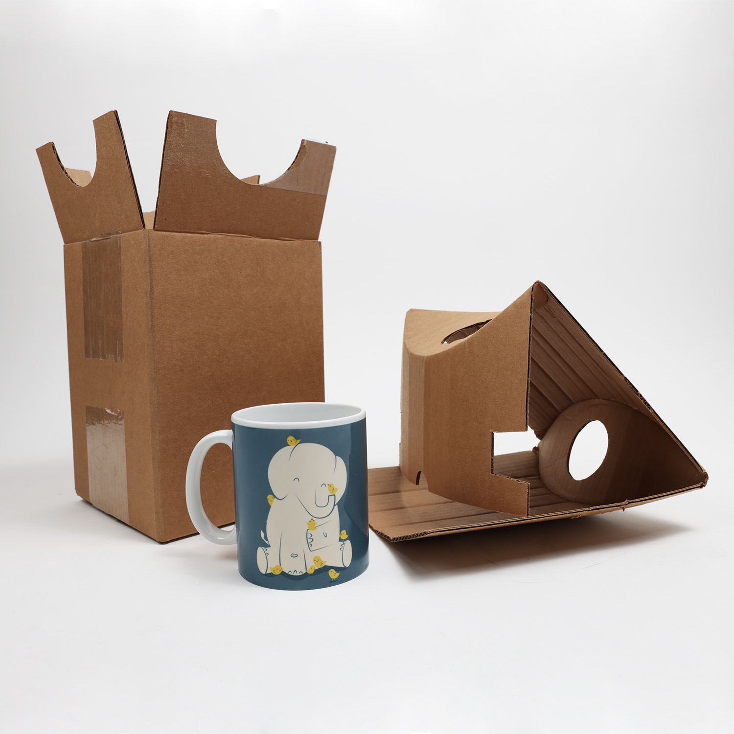 Packaging for coffee mugs made out of corrugated - sustainable packaging option